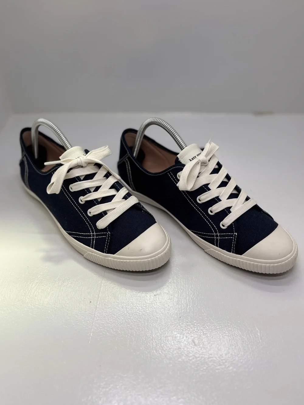 Kate Spade New York Tommi Navy Canvas Sneakers Women’s 9.5 Like New